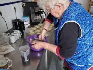 Birnenklüttersuppe vorbereiten und kochen im September 2025