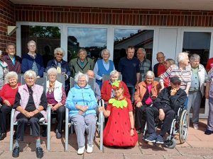 Frühsommer 2024 mit frischem Erdbeerkuchen